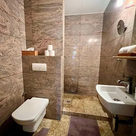 Karlov Dvor Apartamento Trnava